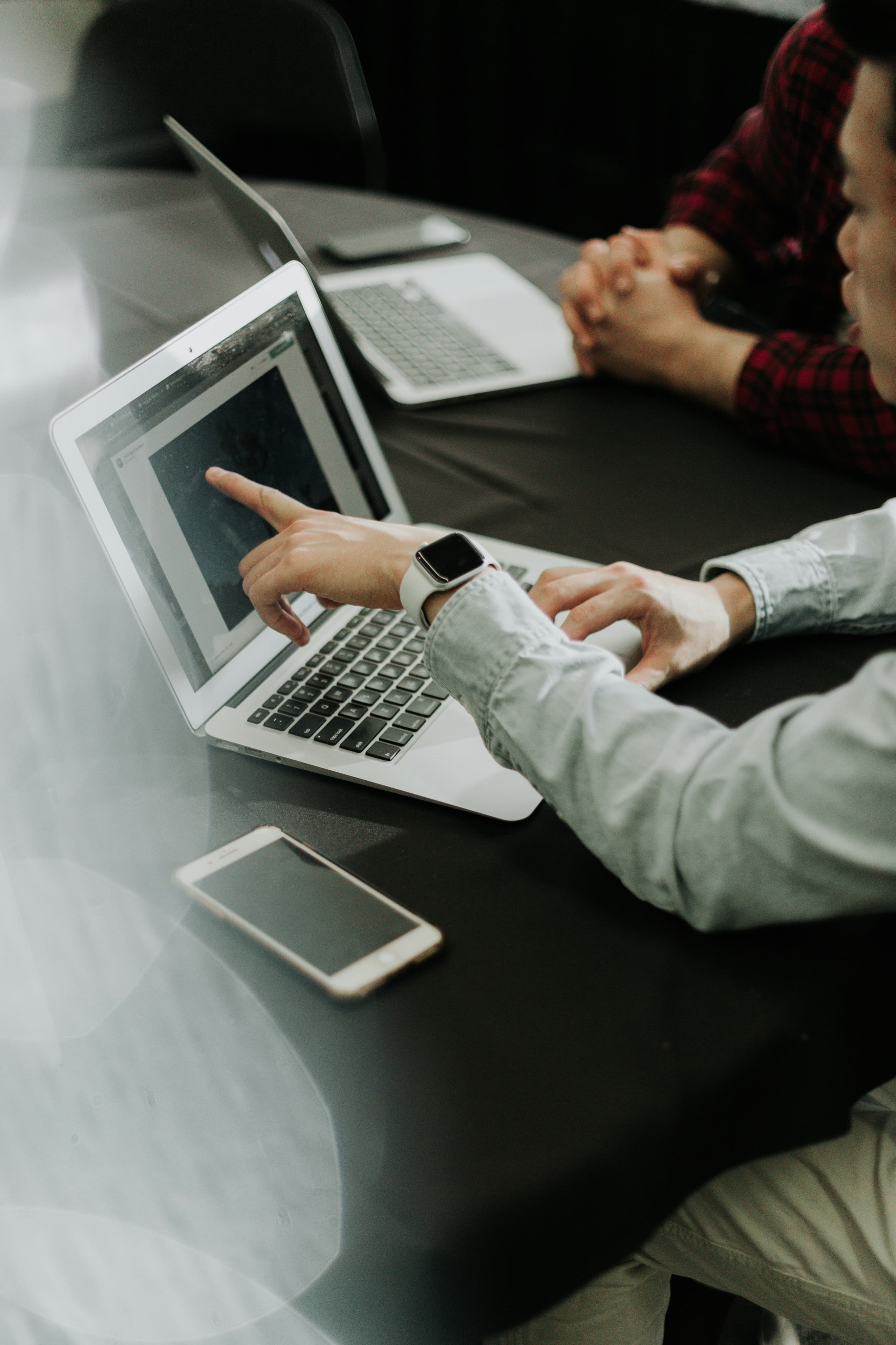 Workplace photography — Consultant BSI Customer Suite 100% (a)